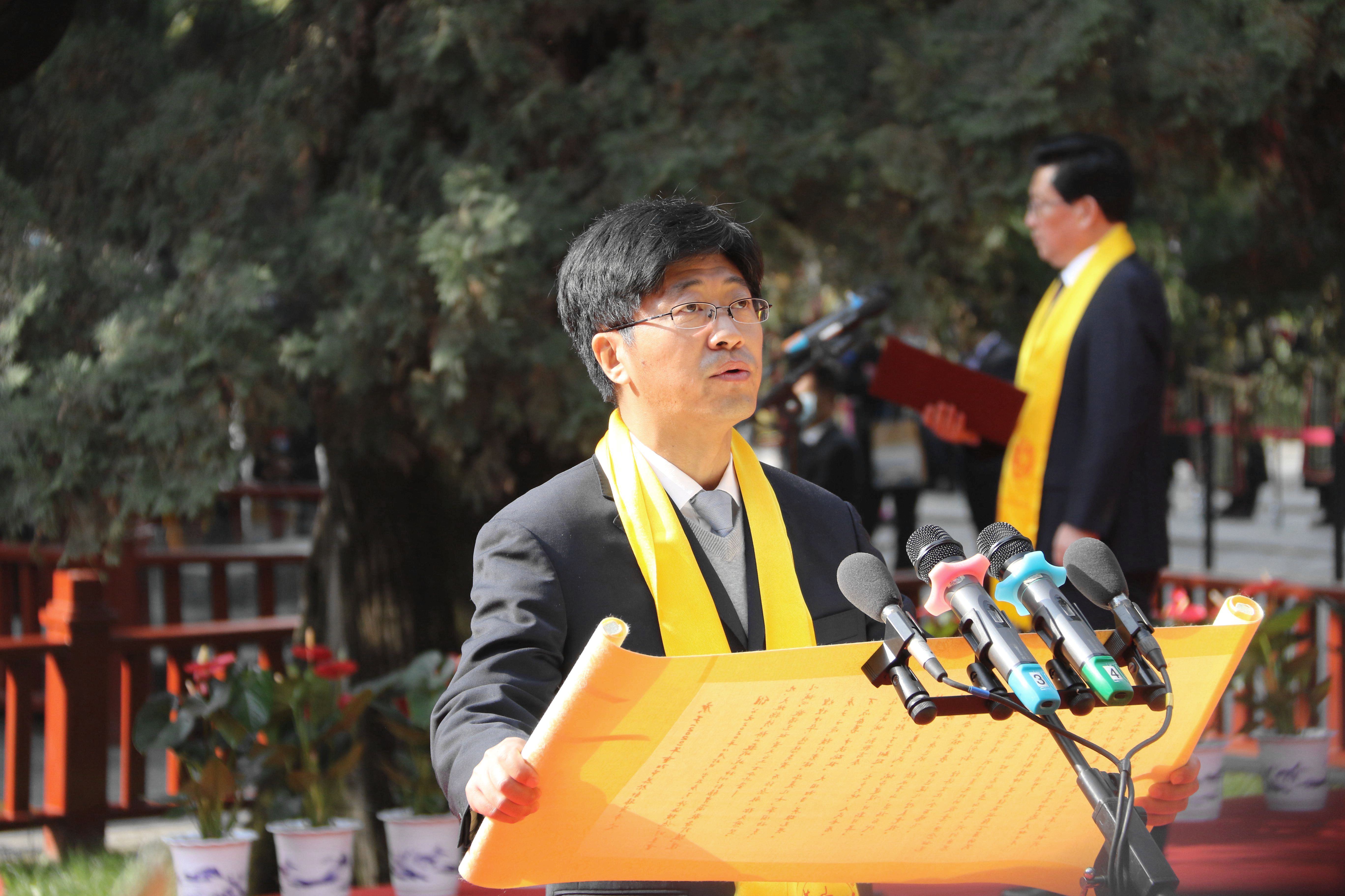 1603608695551096256.jpg 庚子年重阳恭祭轩辕黄帝典礼在黄陵县举行
