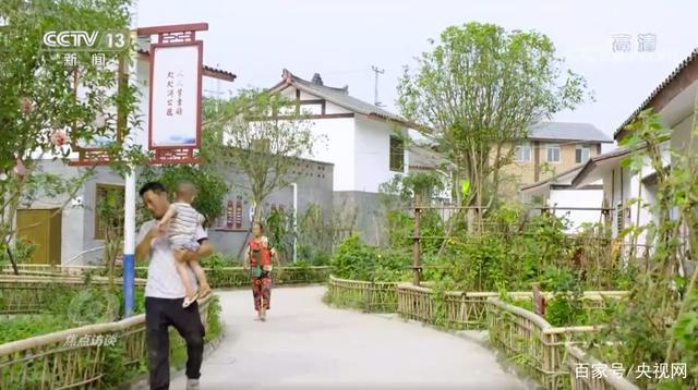 焦点访谈:我们村的新能人 勾蓝图 织锦绣