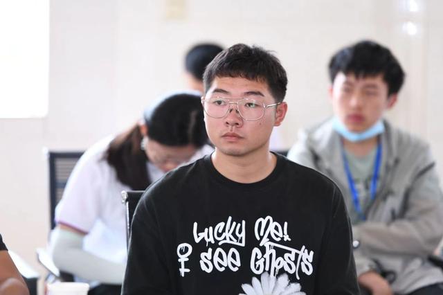 乡村青年CEO:我们只有一个使命,就是让村子富起来