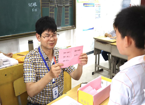 湖南桂阳蓉峰完小:“统考”变“乐考” 新奇又有趣
