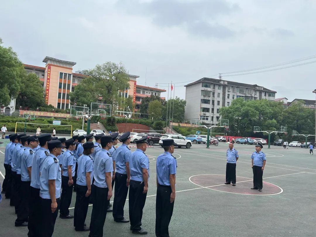 【全警实战大练兵】“以训强警,以练促战”——上梅派出所开展辅警集中练兵活动