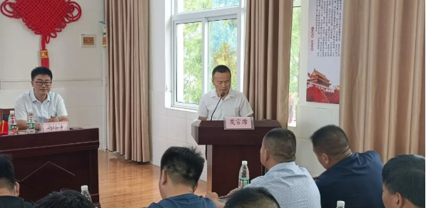 三合中心校 迎接党的二十大 培根铸魂育新人