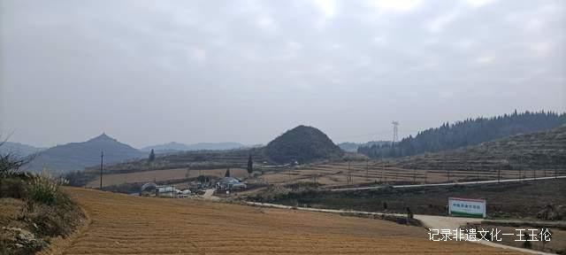 王会珍:一己之力资助过凯里、福泉等地上千名贫困学生
