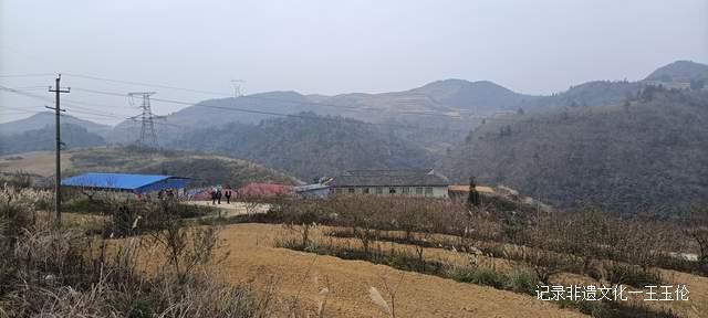 王会珍:一己之力资助过凯里、福泉等地上千名贫困学生