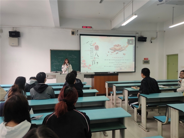立德树人、传媒为先:传媒专业大学英语课堂中的课程思政