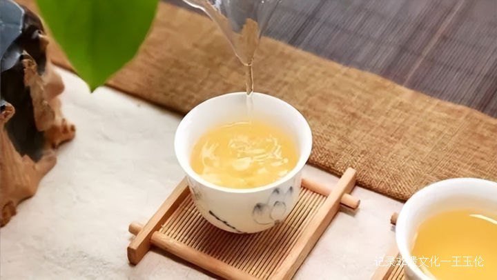 冬天如何喝茶?喝红茶预防流感,喝黑茶养胃