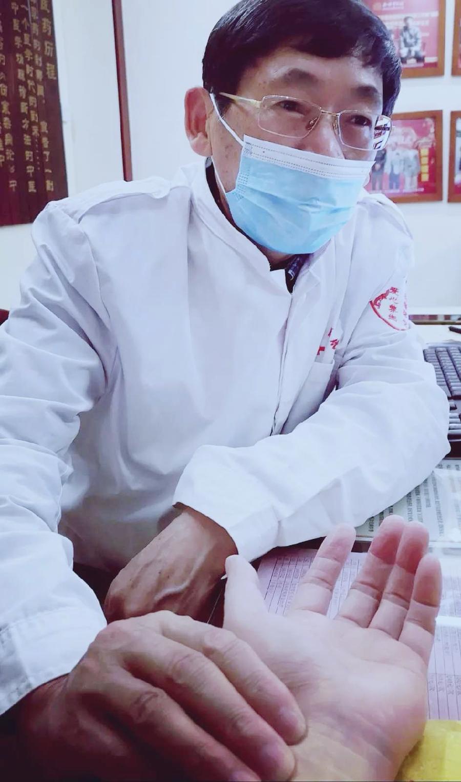 1677733878699_e5bb6a31j00r1xoaq0073c000q8018gm_edit_17219684994247 田道华:善良初心铸就医者口碑
