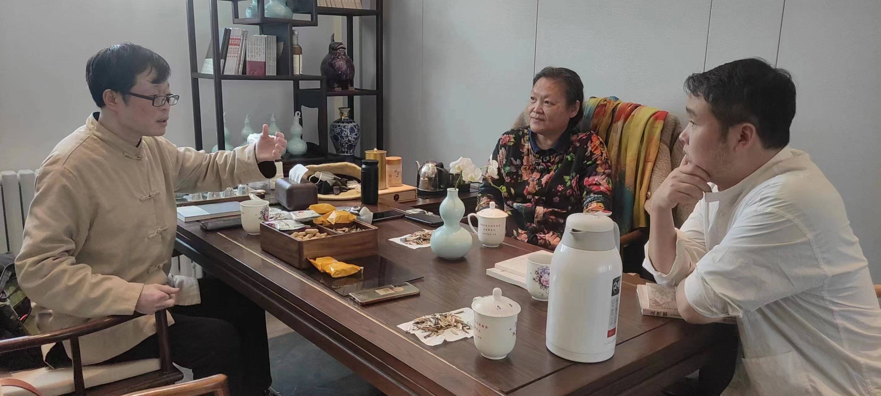 【央媒头条】书虫惊蛰启耕读 