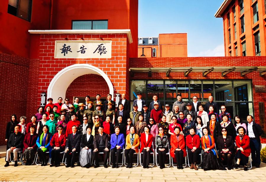 mmexport1678411364207_edit_51935095511345 云南省老年合唱协会举行“欢乐进校园,放歌彩云南”系列活动