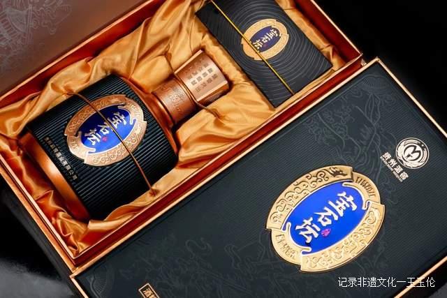 湄潭有两坛：一坛为奇观，一坛为美酒