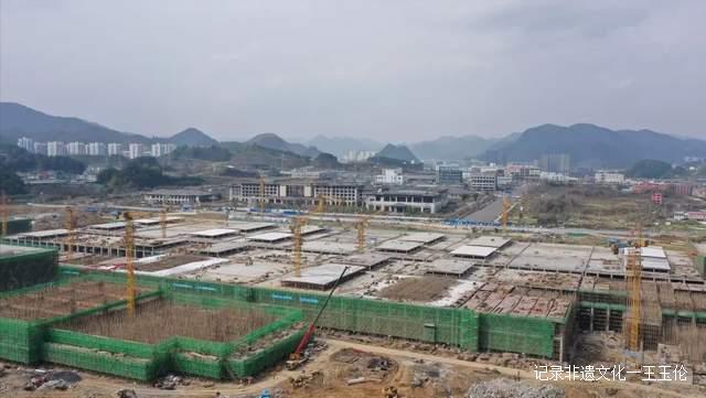贵州省委常委、常务副省长吴强莅临董酒调研