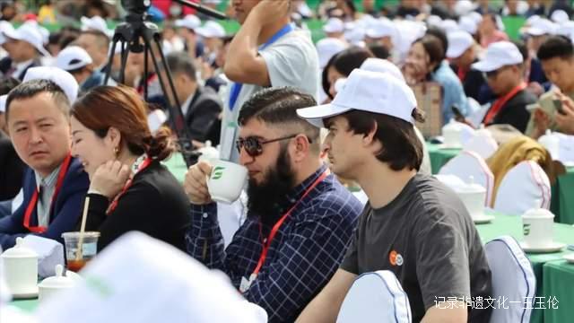 “干净黔茶全球共享”,第15届贵州茶产业博览会开幕