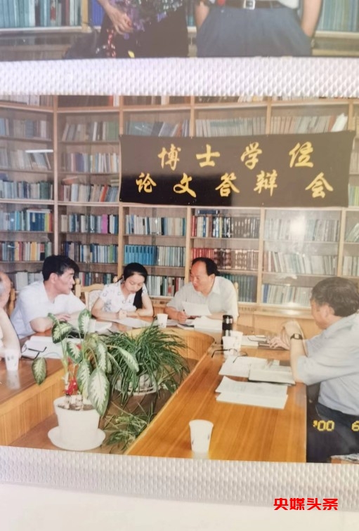 骆小所教授:以“真”铸就教师人生