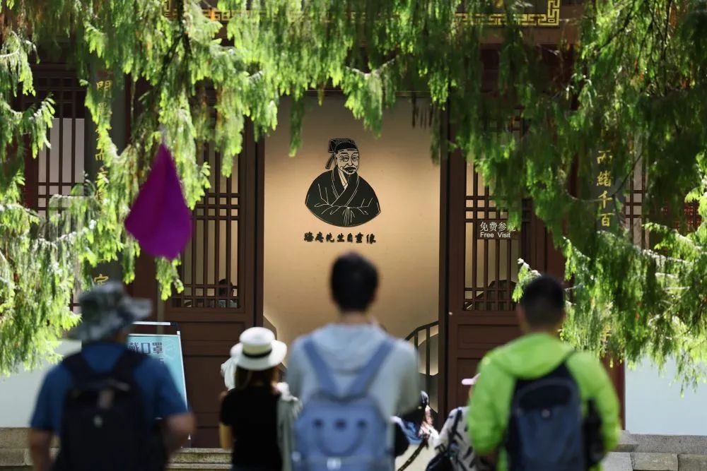 新华社播发重磅文章,阐释“新的文化使命”