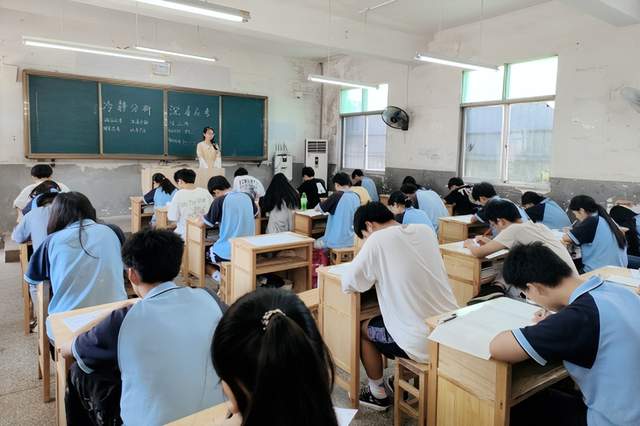 湖北蕲春县兴华中学：均衡发展，让每个学生都有出彩的机会！