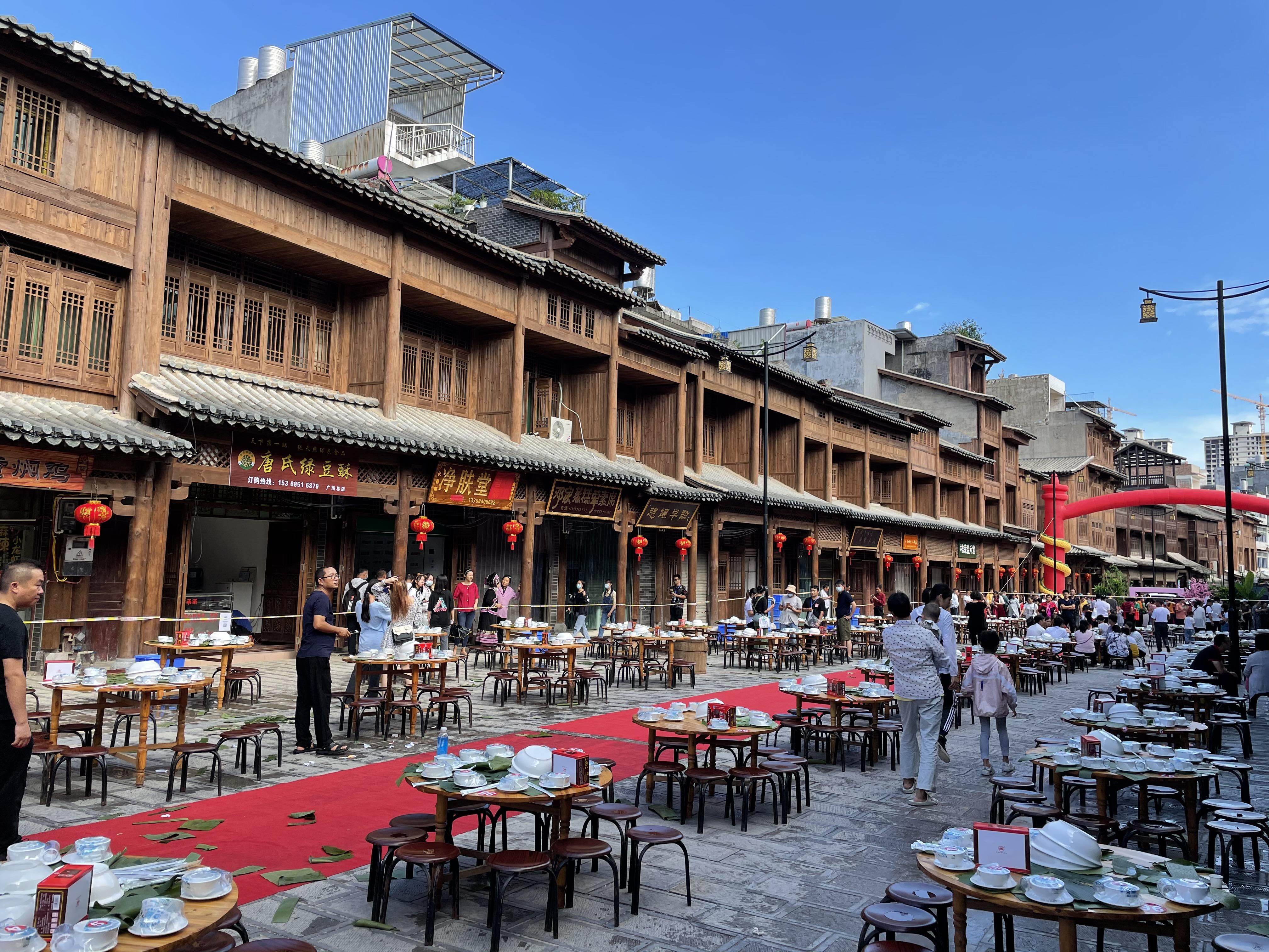 “月牙婆”:壮家儿女心底那抹最柔软的乡愁味道(下)