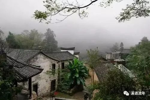 外婆的小山村