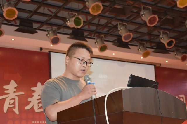 鼓足精神提质增效 持续推进学校高质量发展 ——武穴市育才高中召开2023年暑期集训大会!