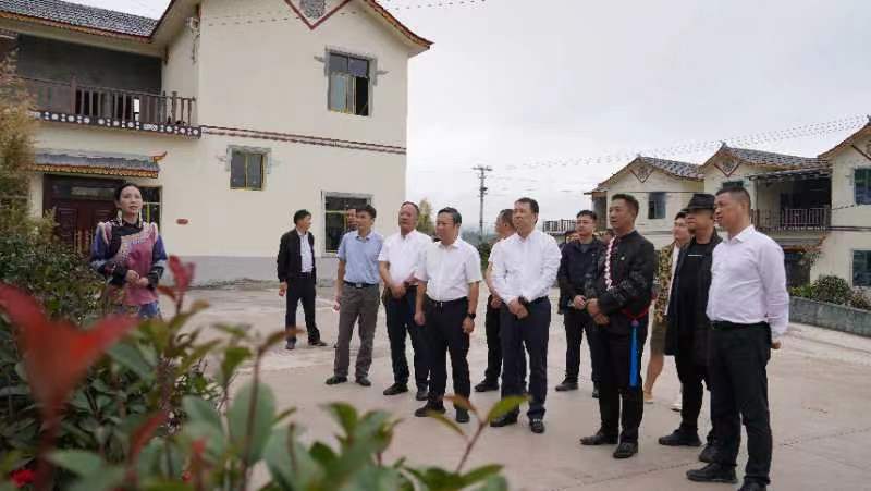 以集体经济为转轴,实现德育村民喜分红