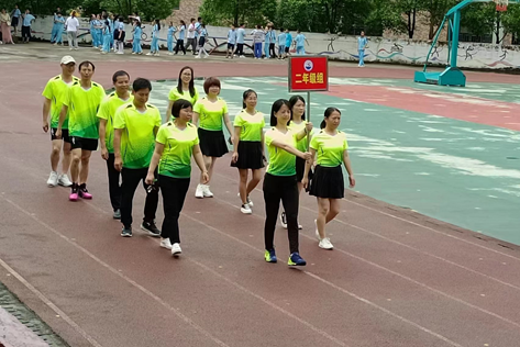 湖南永兴碧水小学第一届教职工气排球赛开幕