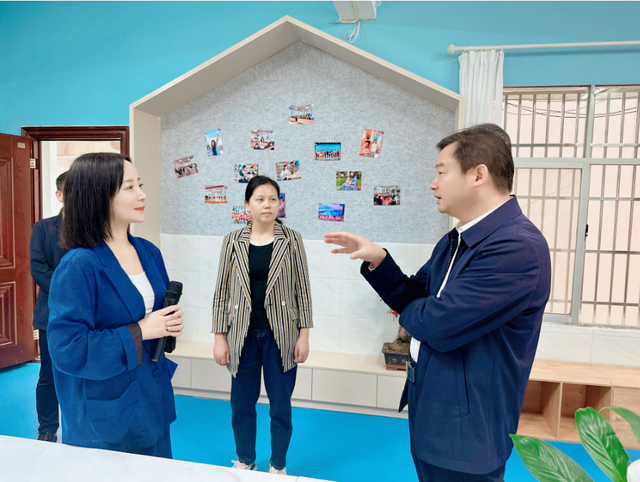 湖北武穴：胡昊到直属幼儿园调研融合型教联体建设工作