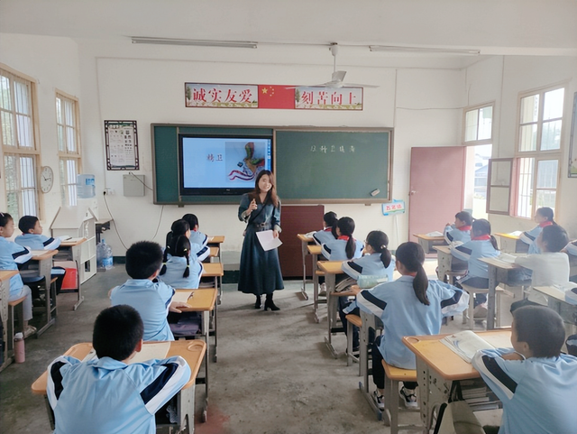 联合教研 深度融合——武穴市第二实验小学教联体教研活动侧记