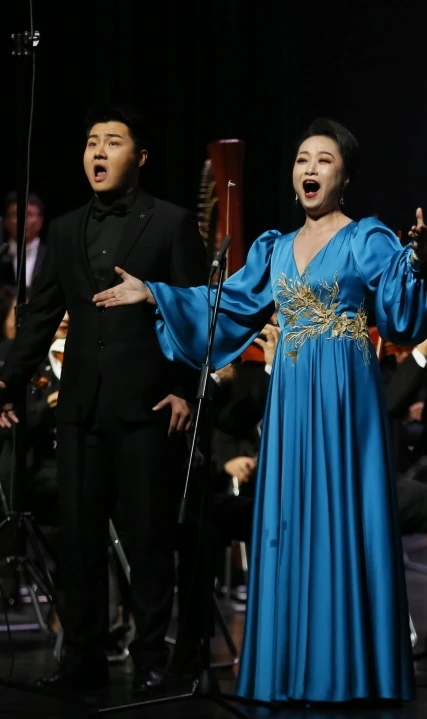 云南的骄傲:晓耕交响合唱音乐会在云南大剧院举行