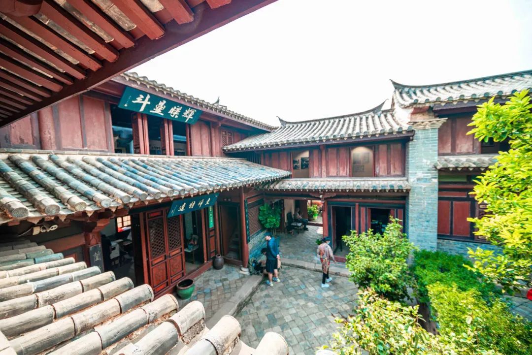 在云南风水最好的地方跑个新年马拉松,主打吉祥圆满