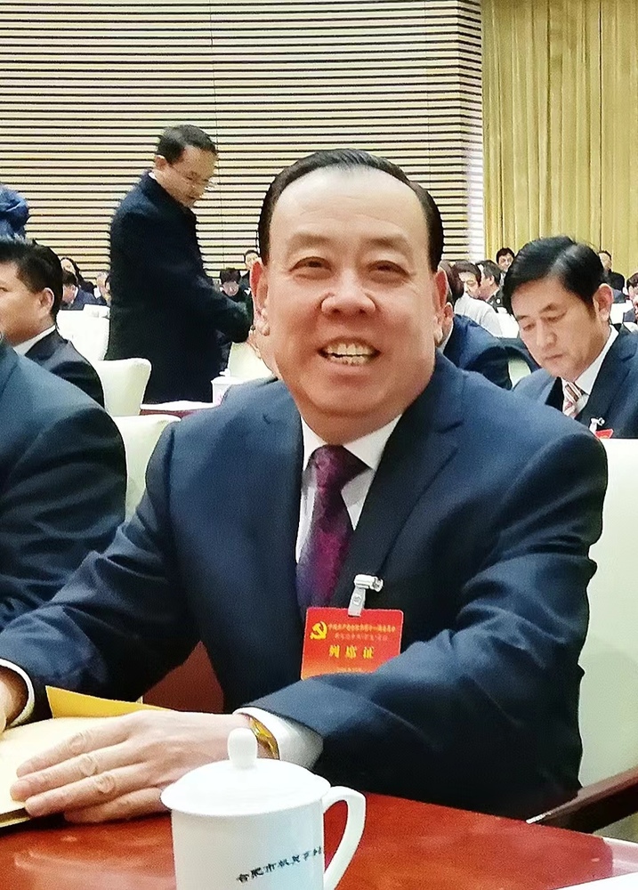 在飘香的诗行里抒写浪漫的诗篇一一宋家伟近年诗歌创作寻踪