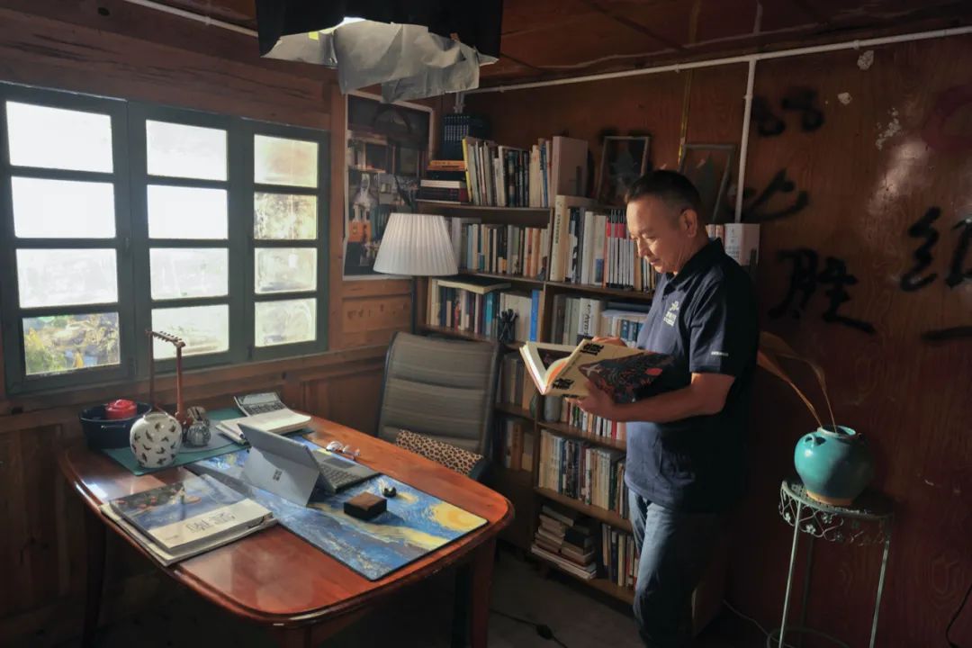 金飞豹:我在怒江有个探险工作室