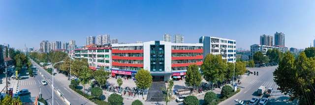 清风扬正气 笔墨书廉韵 —— 武穴市东方红小学举行首届清廉书画作品展