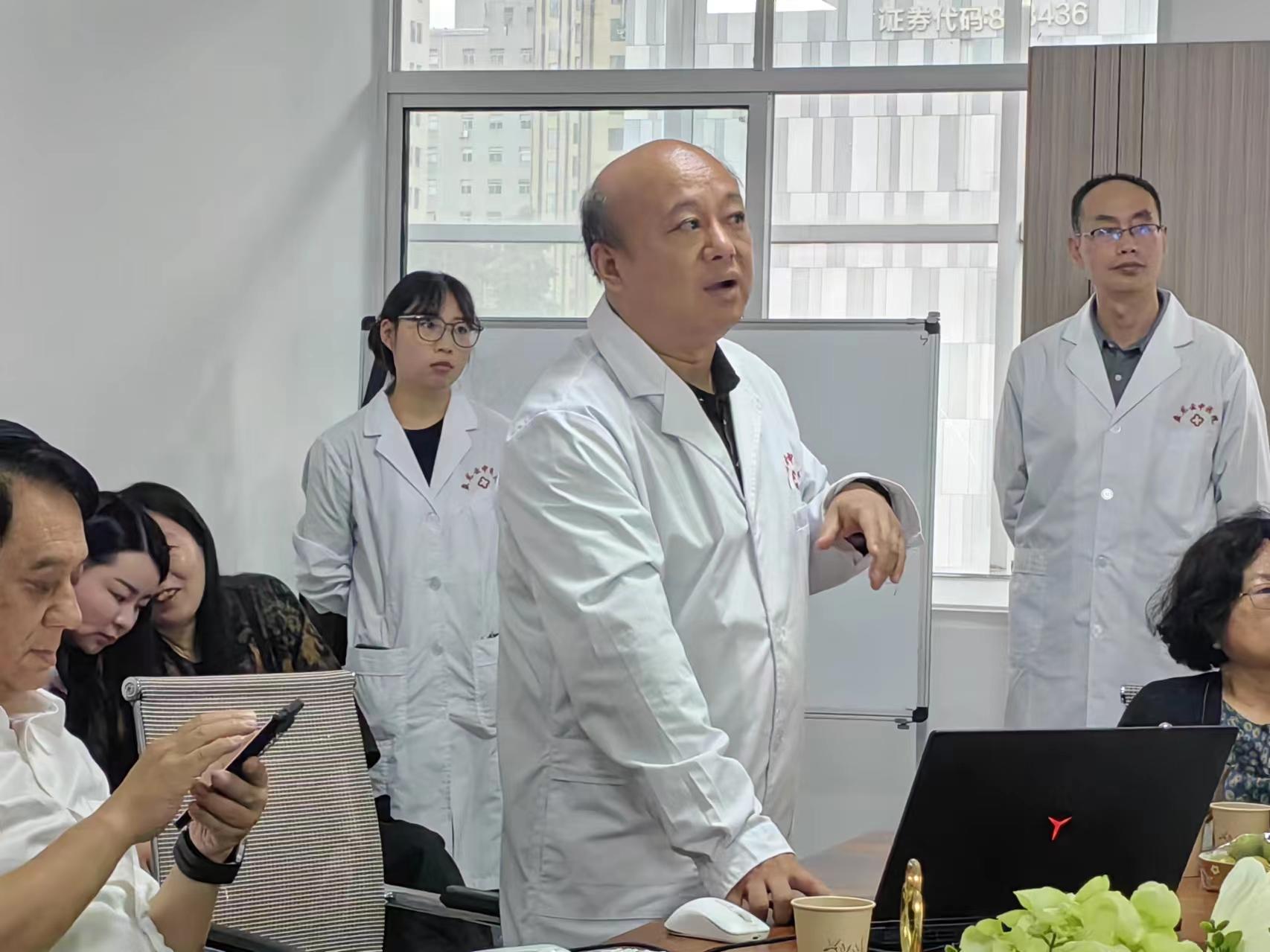 慢病患者的福音:盘龙云中医院慢病专科医养项目启动