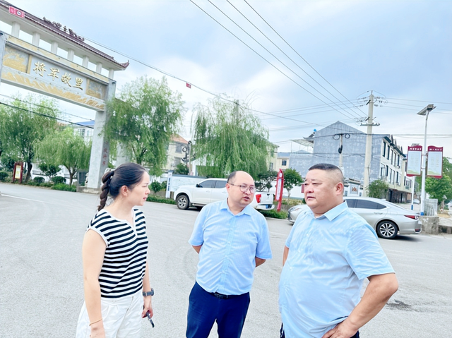 【今日黄冈】武穴市农村公路事业发展中心:烈日炎炎送清凉、情系一线暖人心!