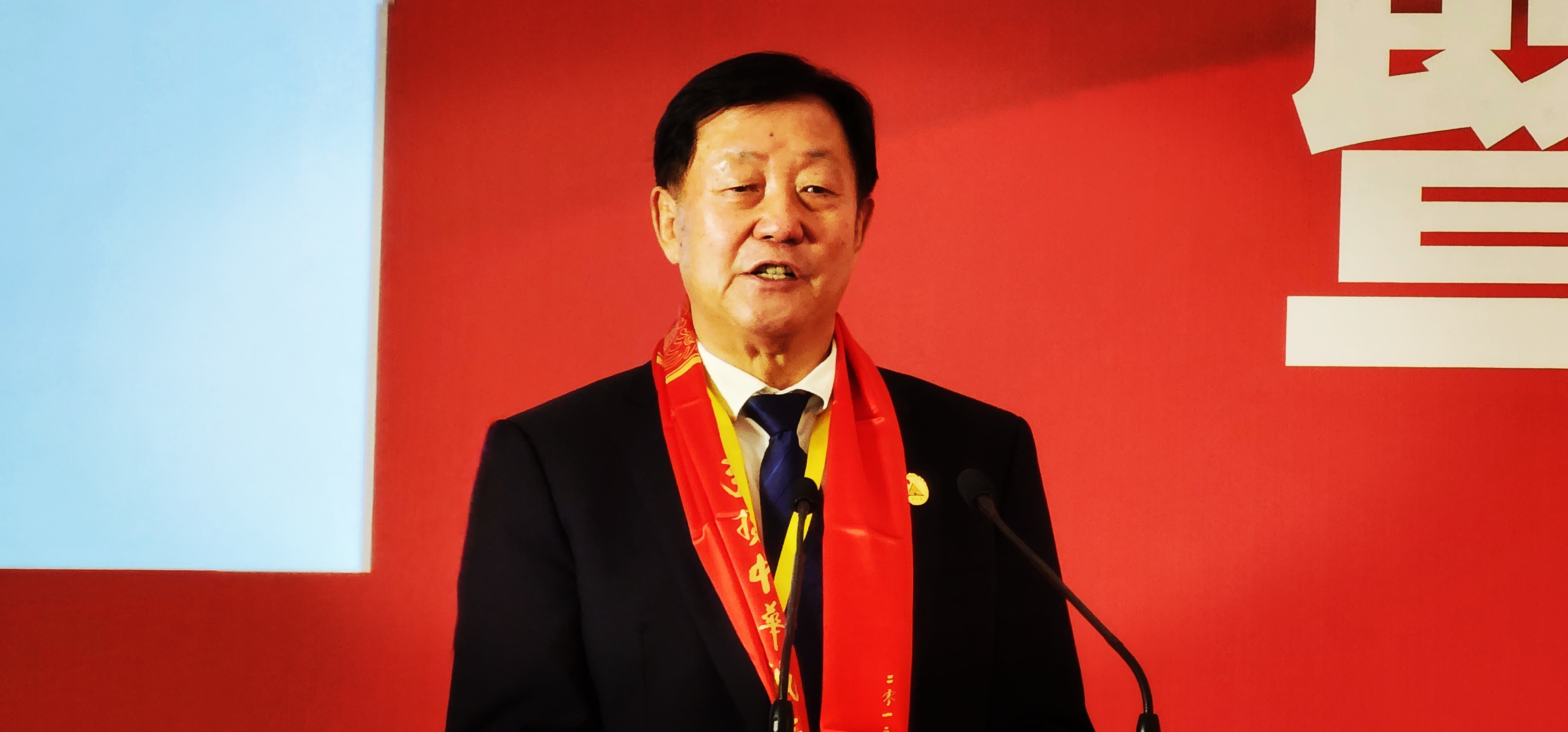 天三奇缘:李盛学,奋斗,创新与大爱
