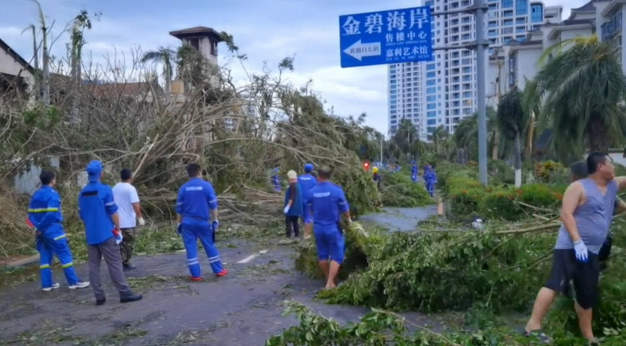 灾难中的光芒:海南澄迈救援队携手社会力量,逆风书写救援传奇