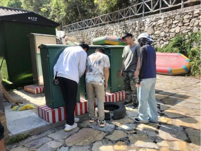 构筑服务桥梁,暖心服务展风采