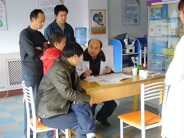 世界以痛吻我，我却报之以歌