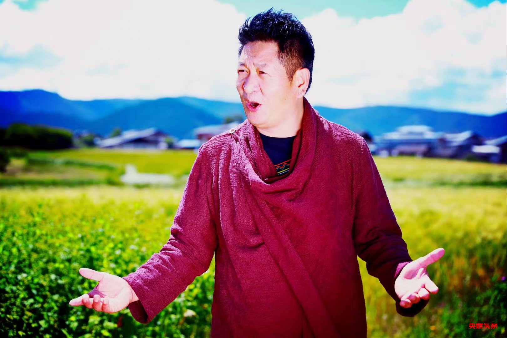 《三十春秋》李俊峰MV演唱专辑正式发行,昆明见证音乐新里程碑